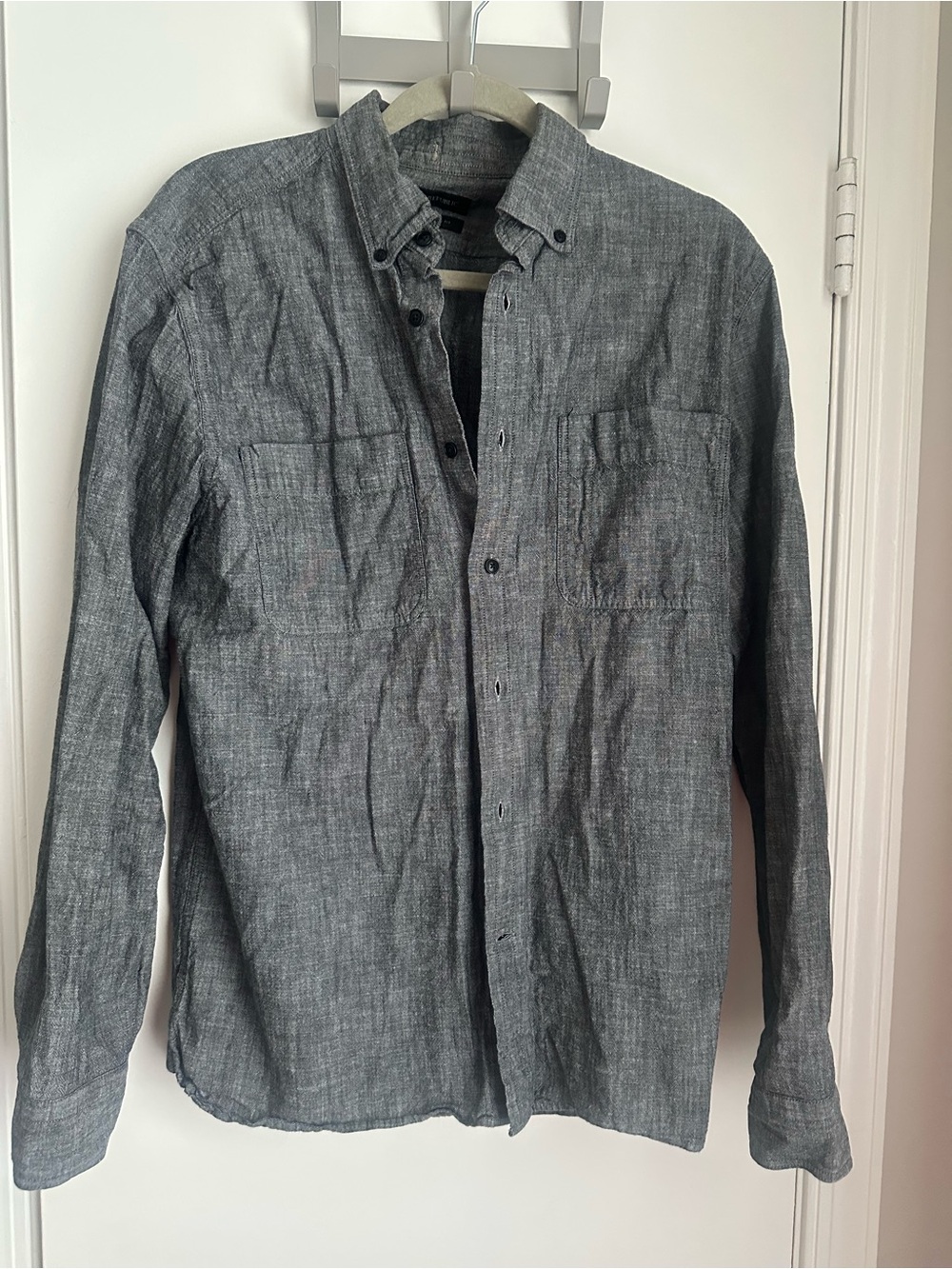 Banana Republic Men's Charcoal Button-Down Shirt